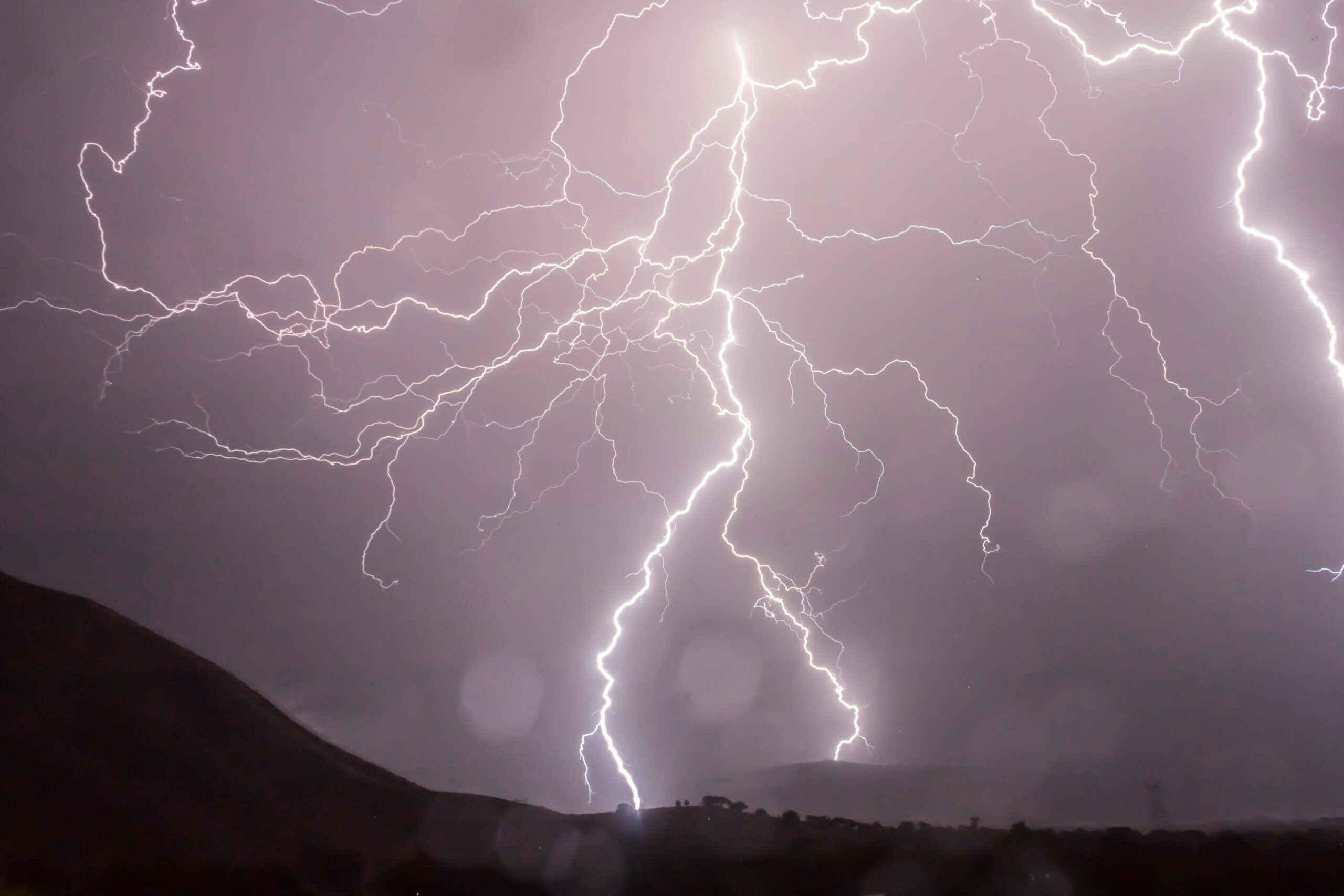 Read more about the article Spring Storms Are Coming – Rely on a Local, Trusted Home Service Provider in East Texas